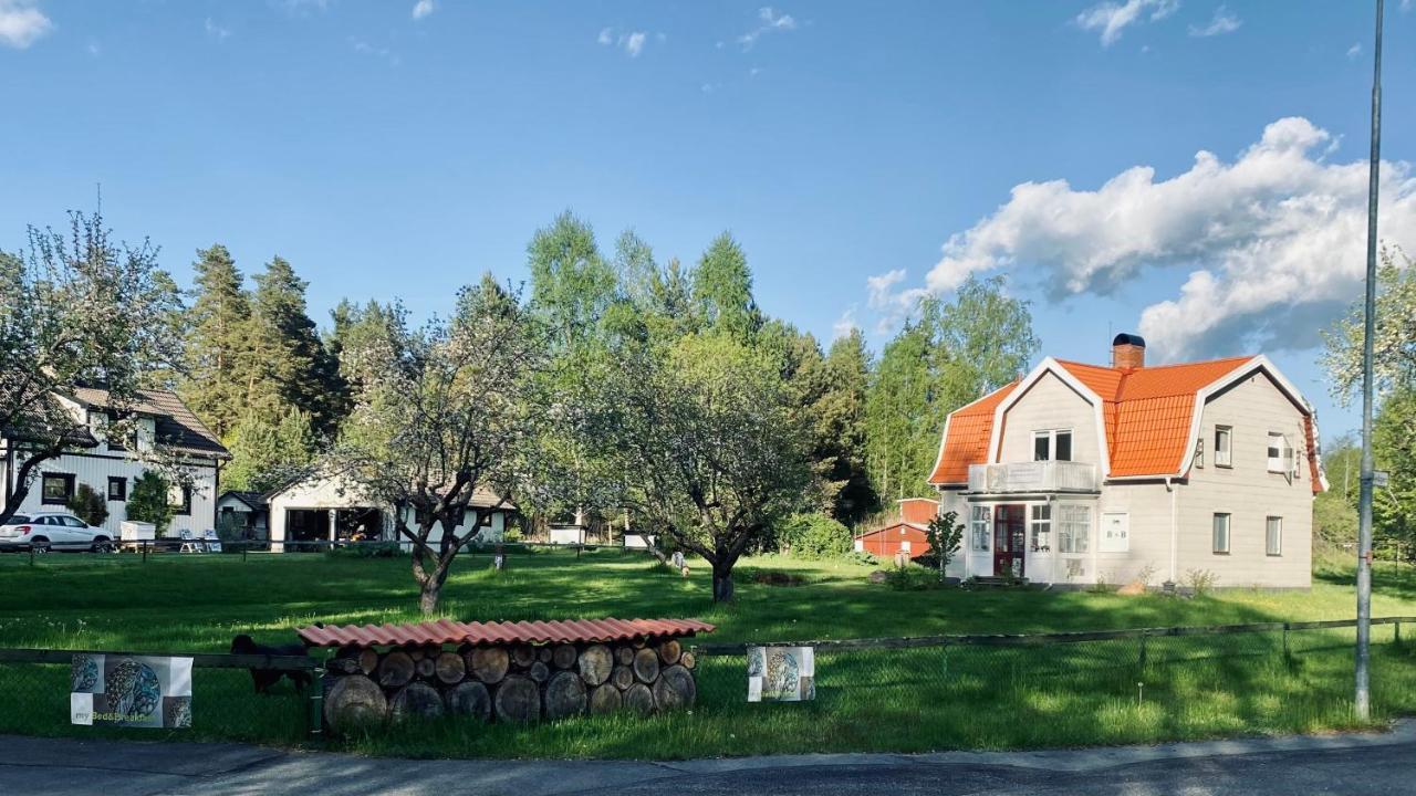 Myb&B & Guesthouse Lonneberga-Silverdalen Exterior photo